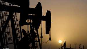 تعرضت أسعار النفط لضغوط هائلة من جهة الطلب والعرض