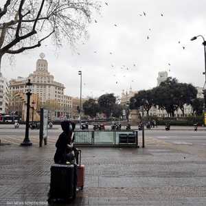 إسبانيا تأخرت في اتخاذ قرار حظر التجمعات