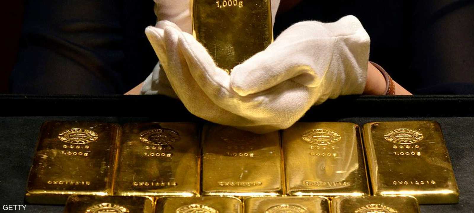 أسعار الذهب تسجل تراجعا