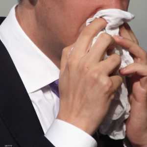 السعال الجاف من أهم أعراض كورونا