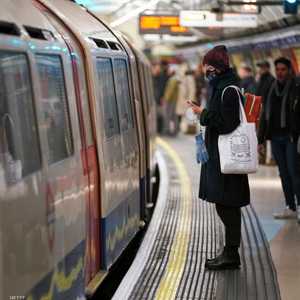 التباعد الاجتماعي لا يزال ضرورة