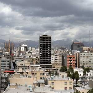 منظر عام للعاصمة طهران بعد تفشي فيروس كورونا المستجد.