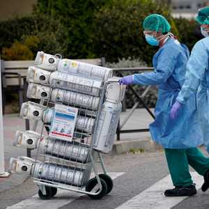 الحصول على الأوكسجين أصبح تحديا في مشافي بريطانيا