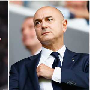 رئيس توتنهام دانييل ليفي (يمين) أحد أكبر الرؤساء في الدوري