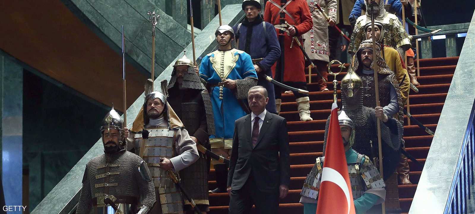 بنى أردوغان قصرا رئاسيا فاخرا بكلفة 491 مليون يورو عام 2014