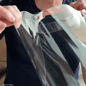 أبل أعلنت أنها تصمم "درعا" واقيا للوجه للأطباء والممرضين