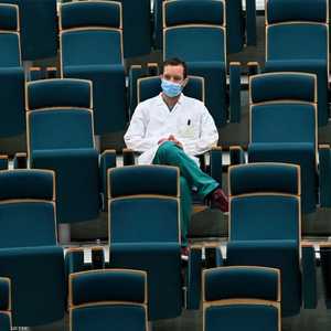 بلغت حصيلة الوفيات بالمرض في إيطاليا 18 ألفا.