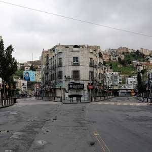 حظر تجول شامل في عمان