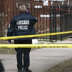 صورة أرشيفية لرجل شرطة في مدينة شيكاغو