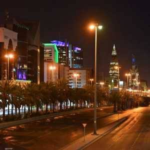 تقرر تمديد حظر التجول حتى إشعار آخر في السعودية