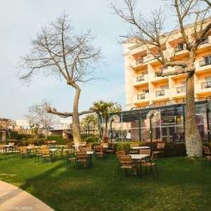 الشركة قامت بوضع المنشأة تحت تصرف لجنة إدارة أزمة كورونا