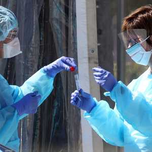 ارتفاع كبير في تعداد المصابين بكورونا في أميركا