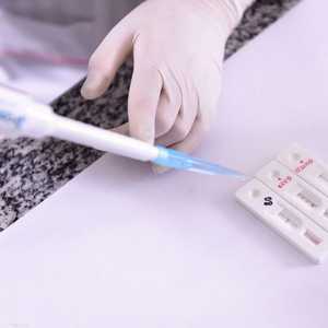 نيويورك تواجه خطر نفاد مسحات فحوص "كوفيد-19"