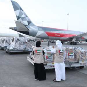 انطلقت طائرة المساعدات الإماراتية من العاصمة أبوظبي