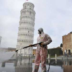 جرى تخفيف إجراءات العزل في إيطاليا في وقت سابق