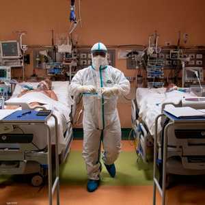 أشار أطباء إلى أعراض جلدية لمصابي كوفيد-19