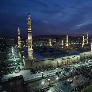 أرشيفية.. السماح بإقامة صلاة التراويح في الحرمين