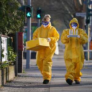 ألمانيا تسجل أكثر من ألفي إصابة جديدة بكورونا