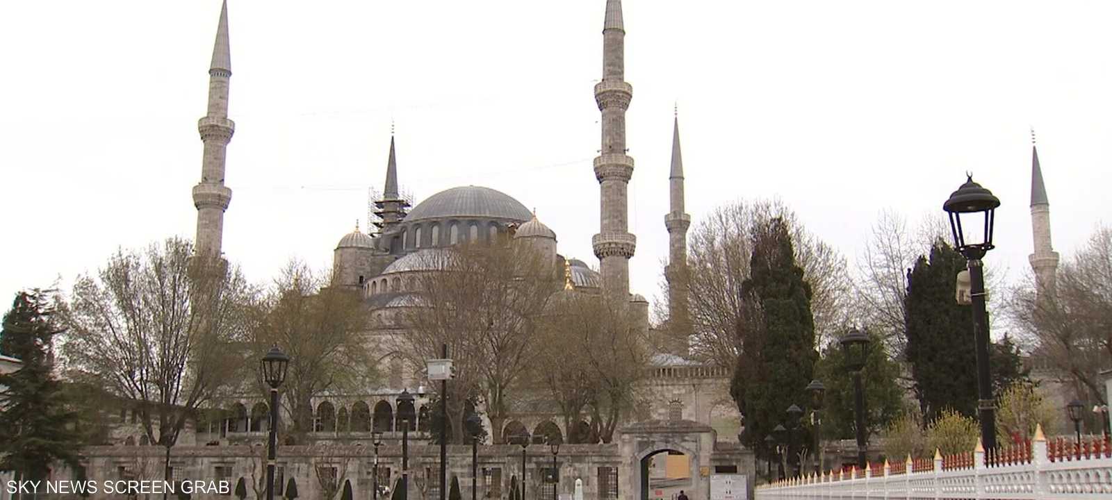 تركيا أعلنت أن رمضان الخميس