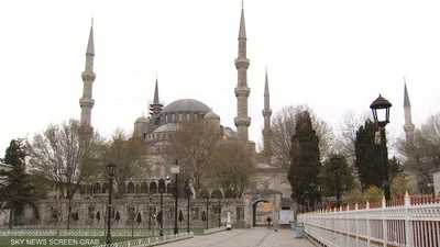 تركيا أعلنت أن رمضان الخميس