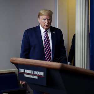 ترامب أنهى الإحاطة دون أن يجيب على أسئلة الصحفيين