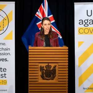 رئيسة وزراء نيوزيلندا تعلن الانتصار على كوفيد-19