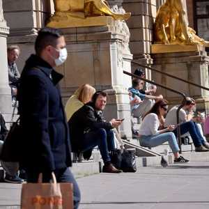 السويد لم تفرض حالة إغلاق شاملة