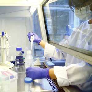 اللقاح أطلق عليه اسم "ChAdOx1 nCoV-19"