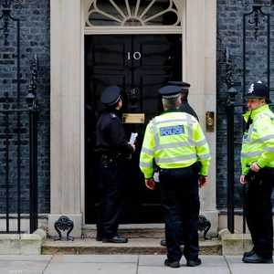 أمام 10 دواننغ ستريت.. مقر الحكومة البريطانية