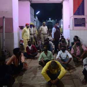 السلطات الهندية تفرج عن آلاف المحتجزين من سجونها المكتظة