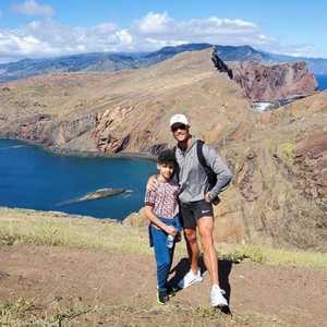 رونالدو مع ابنه في جزيرة ماديرا