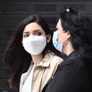 جدل بين العلماء في بريطانيا حول كمامات الوجه