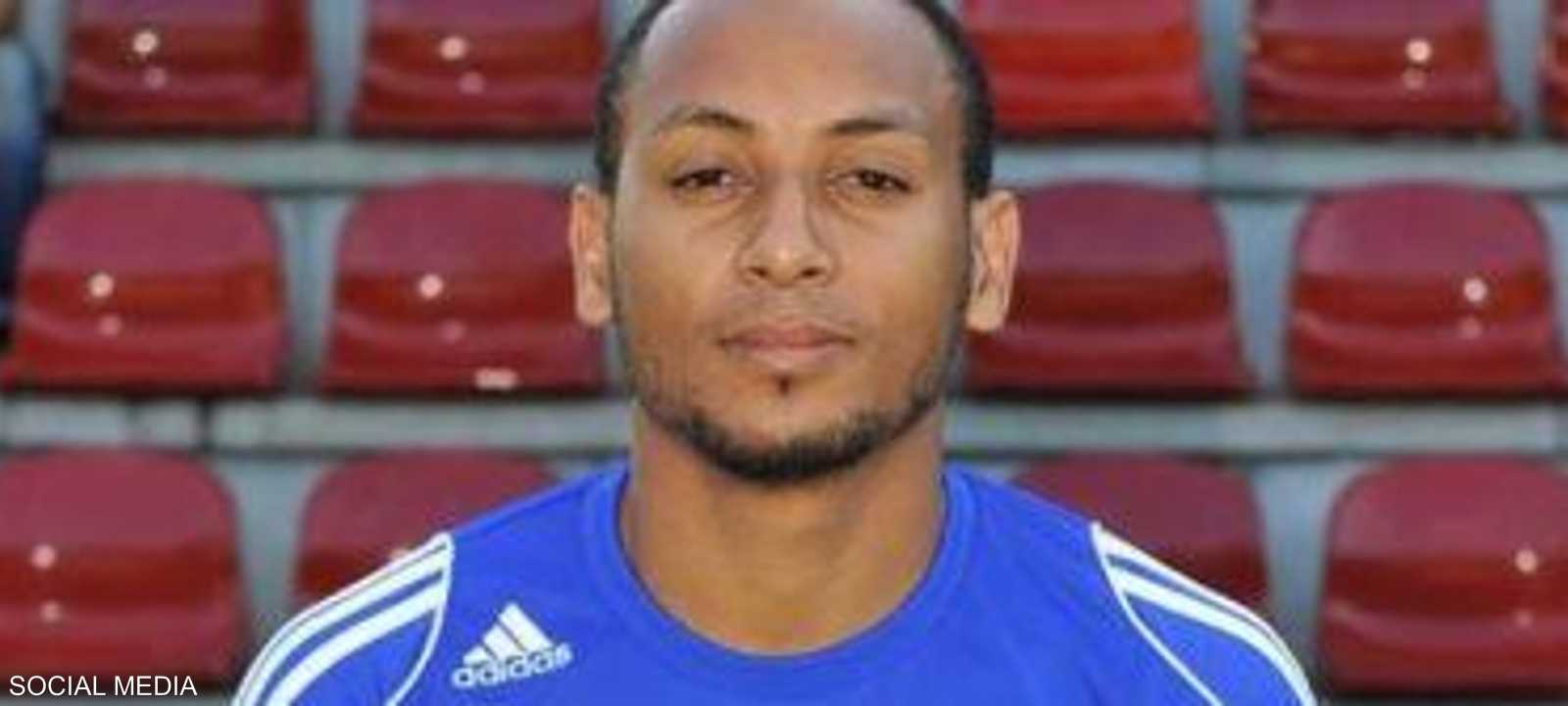 لاعب فريق شالكه الألماني السابق هيانيك كامبا