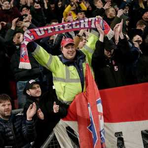 متى تعود كرة القدم وجماهيرها؟