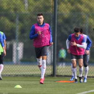 اللاعبون في الدوري الصيني سيخسرون أنصاف رواتبهم