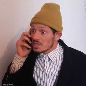 يتناول عبد الكريم في أعماله مواضيع اجتماعية مختلفة