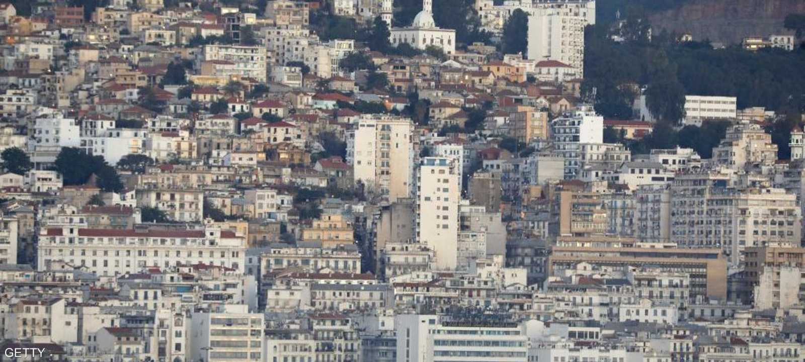 تعرضت المالية العامة في الجزائر لضغوط شديدة