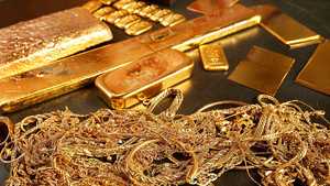 تراجع الذهب في المعاملات الفورية 0.2 بالمئة