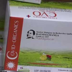 رئيس مدغشقر دافع عن العلاج