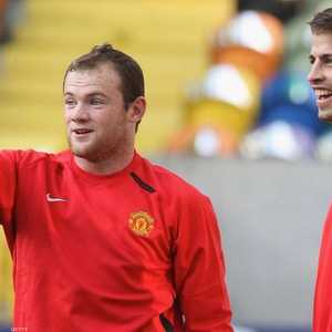 روني وبيكيه تزاملا في مانشستر يونايتد