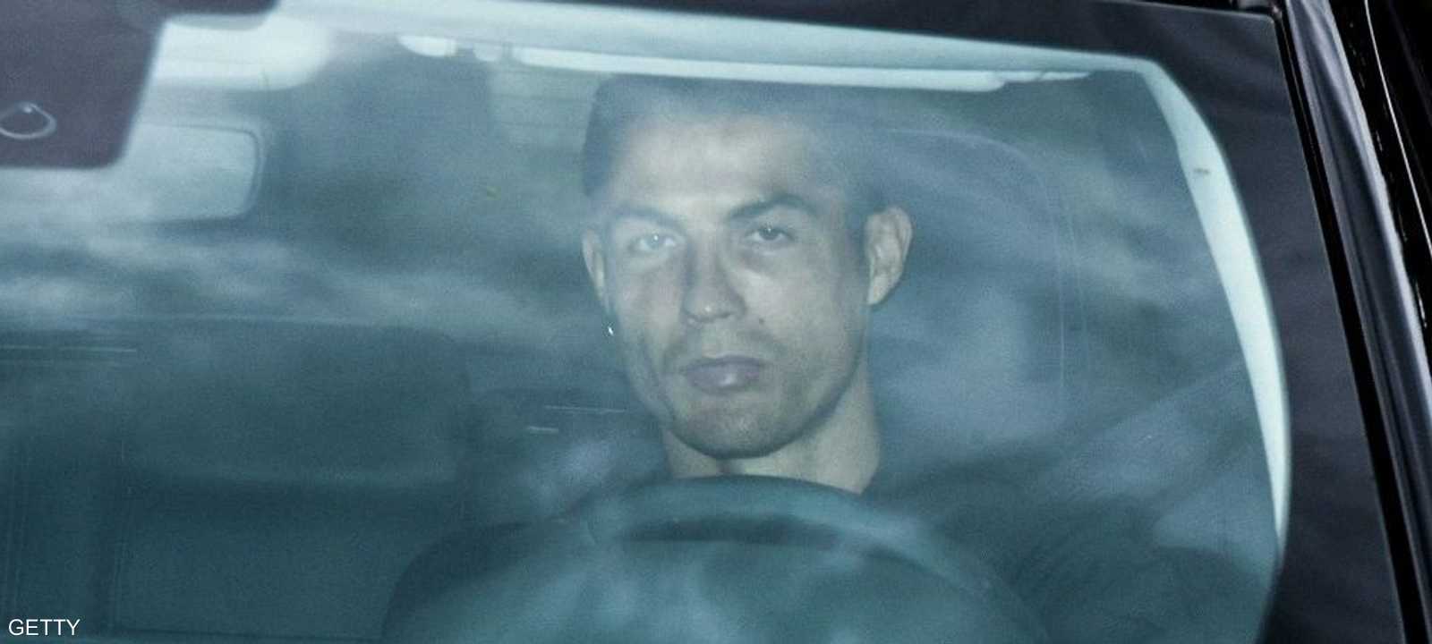 رونالدو قاد سيارته بنفسه إلى مركز تدريب يوفنتوس