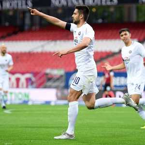 اللاعب الأذربيجاني ديميتري نازاروف