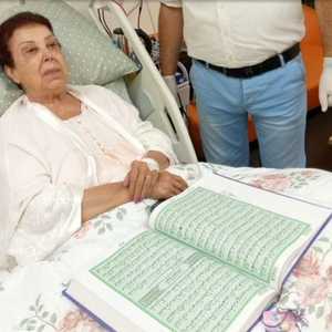 رجاء الجداوي داخل غرفة المستشفى