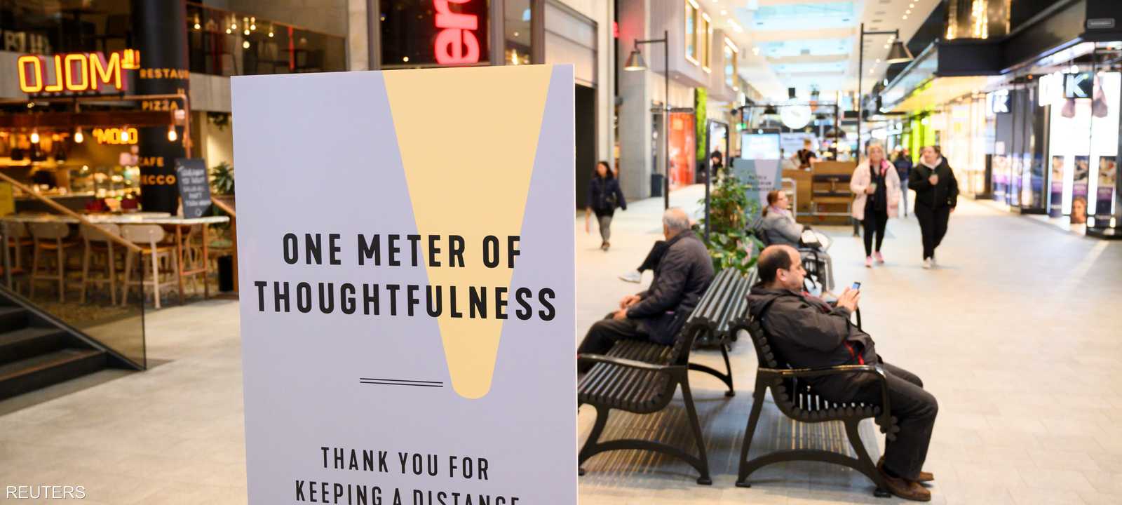 اكتفت السويد باعتماد إجراءات التباعد الاجتماعي لا الإغلاق