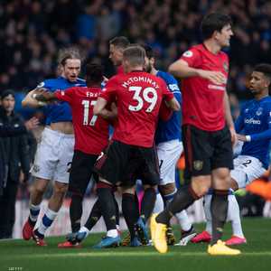 الدوري الإنجليزي يقترب من العودة على ما يبدو