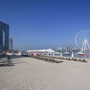 أحد شواطئ دبي - أرشيفية