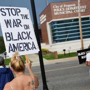 انطلقت الاحتجاجات بعد مقتل جوروج فلويد.