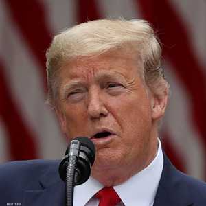 الرئيس الأميركي دونالد ترامب يتحدث في البيت الأبيض بواشنطن.