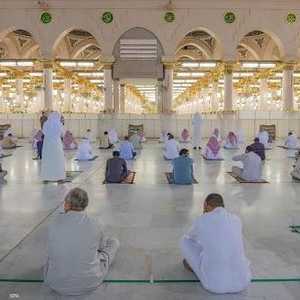 المسجد النبوي فتح أبوابه الأحد