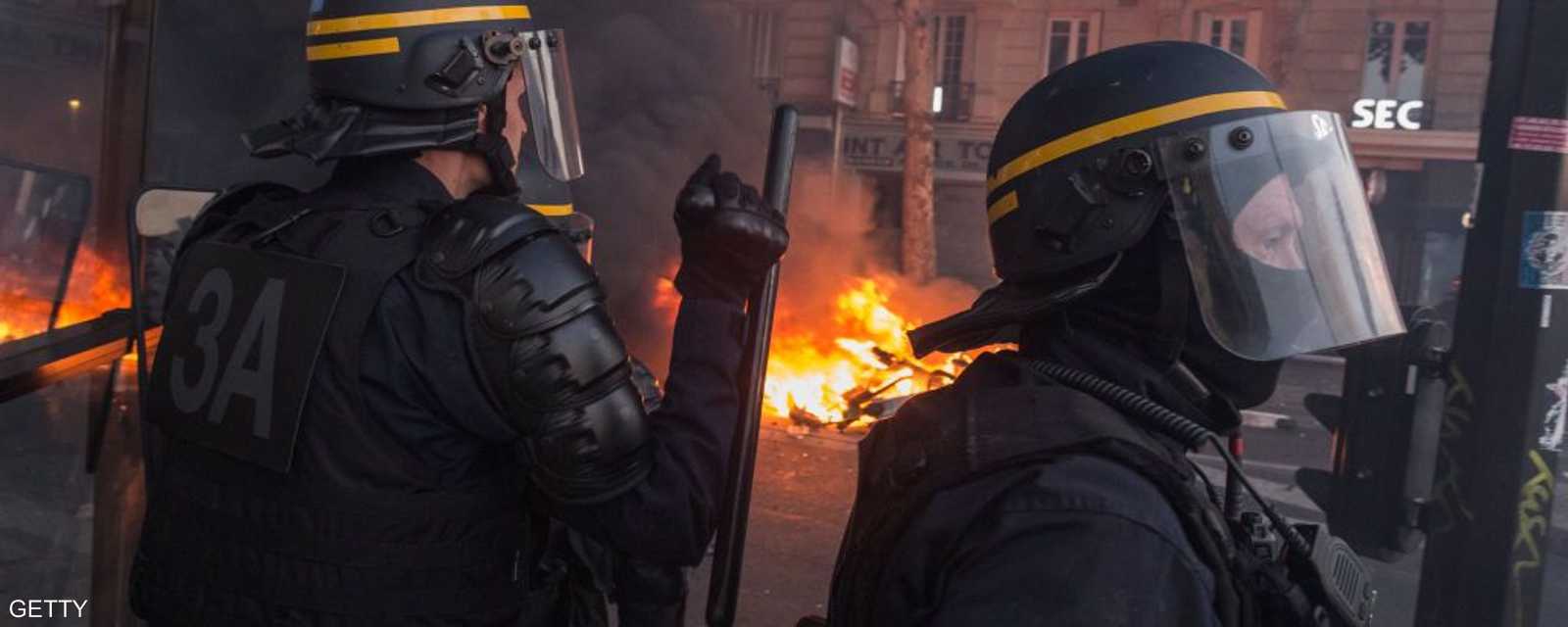الشرطة الفرنسية تدخلت لتفريق المحتجين